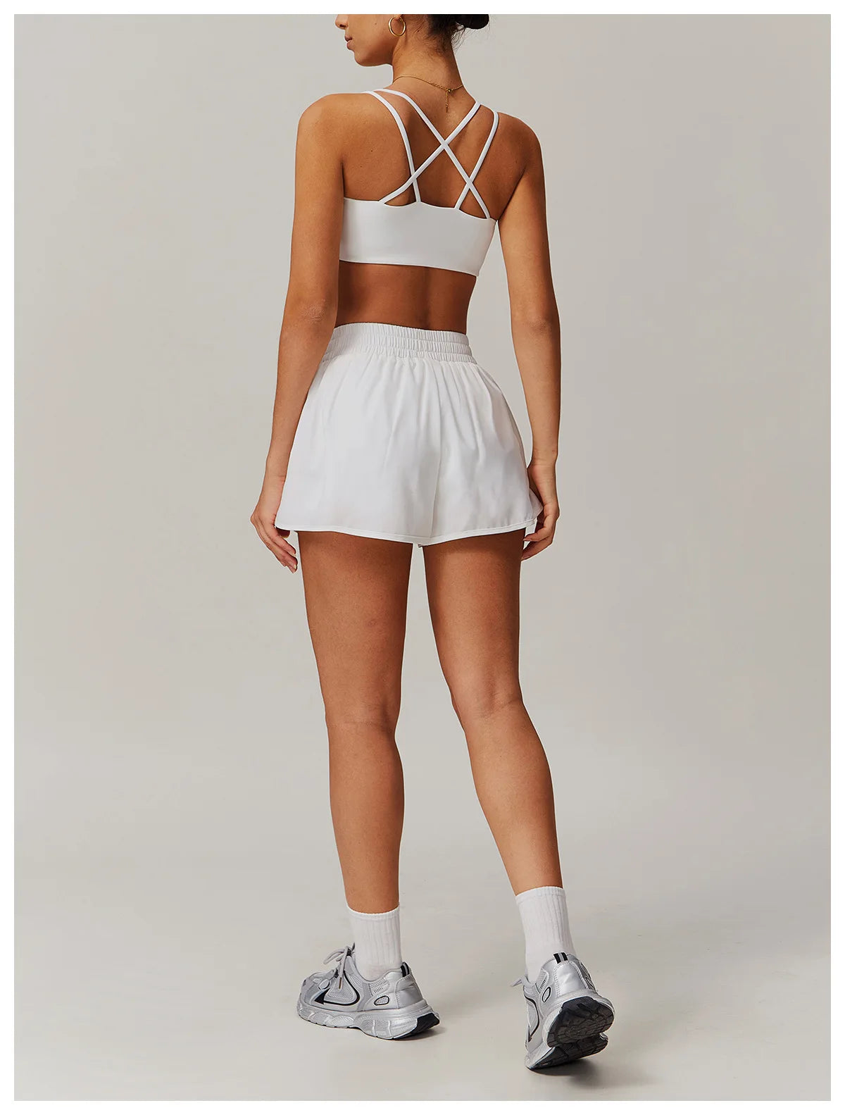 Naked Feeling Yoga Set Women Gym Workout Clothes Padded Sports Bra Outdoor Fitness Running Shorts High Waist Hip Lift Yoga Pants